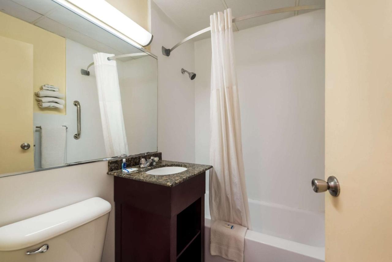 Rodeway Inn Philadelphie Extérieur photo
